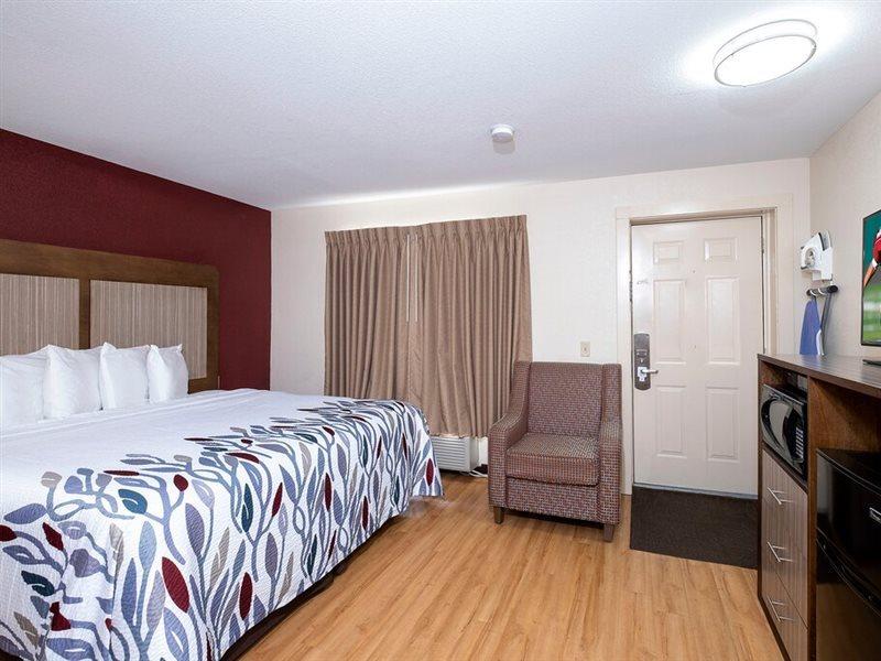 Red Roof Inn Neptune - Jersey Shore Exterior foto